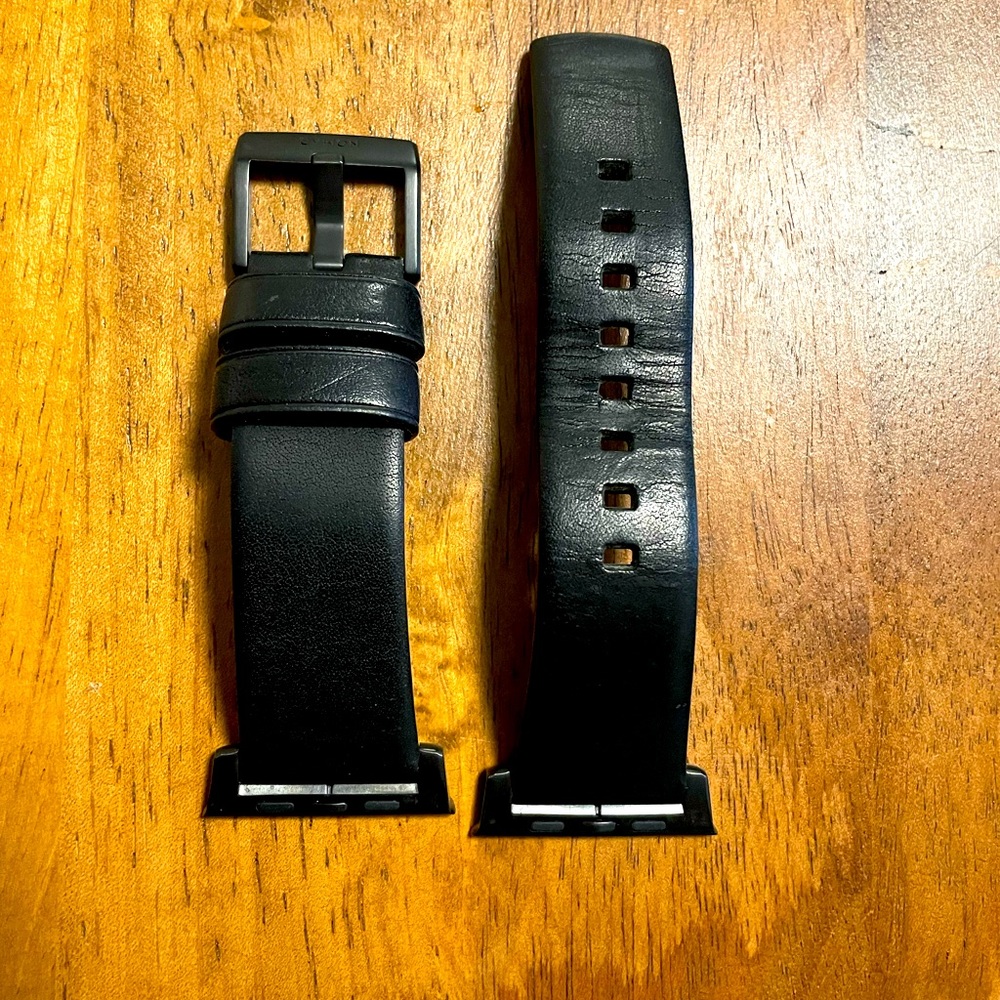 Nomad Apple Watch Band 42/44/45mm